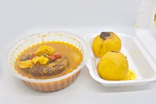 Foufou À La Sauce Claire