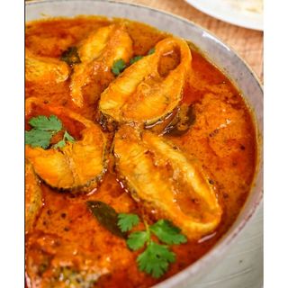 Fish in Curry Sauce