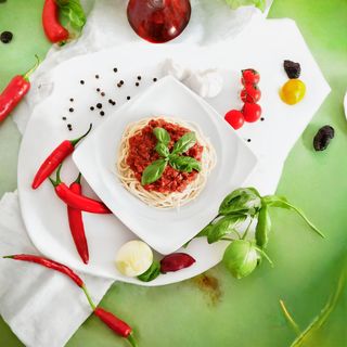 Spaghetti Bolońskie małe 400g  + tarty ser