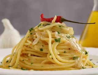 Pasta all'aglio, olio e peperoncino 5 porzioni