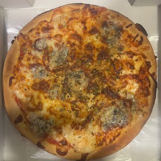 Pizza Grande 4 Quesos (29 Cm.)