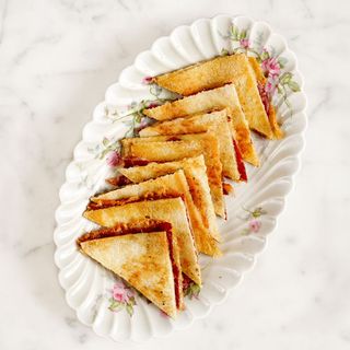 Bikini de Lomito Ibérico y Comte