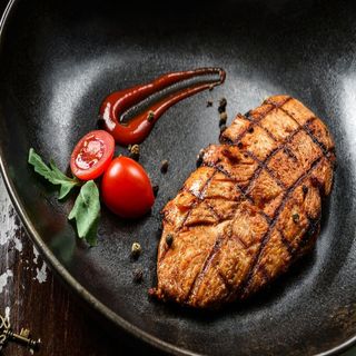 Стейк з курки з картоплею