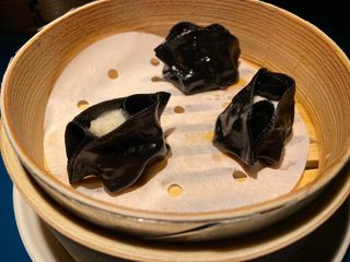 47. Ravioli nero di seppia - 3 pezzi