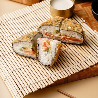 Суши сэндвич с семгой