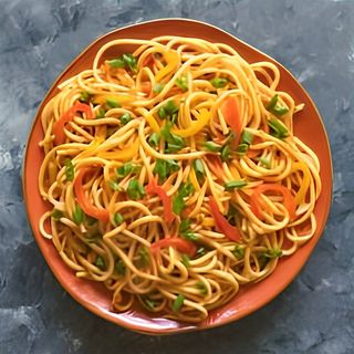 Veg Hakka Noodles