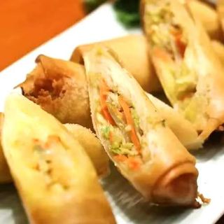 23. Rollitos De Primavera Tailandeses