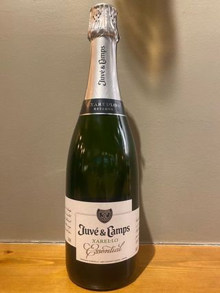 Essential de Juve & Camps (750 Ml.)