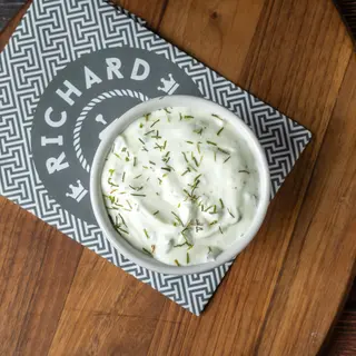 Tzatziki sos