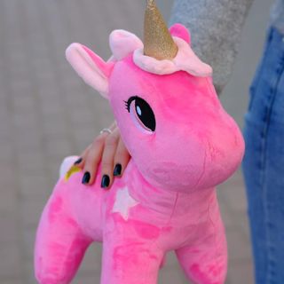 Unicorn purpuriu 