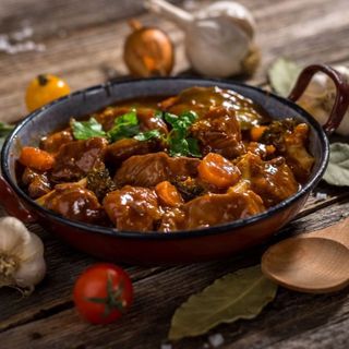 SPEZZATINO DI FASSONA COTTO A BASSA TEMPERATURA 440/460GR