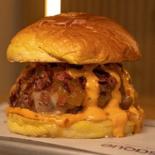 Hamburguesa Emmy Jones