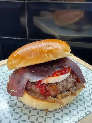 Hamburguesa La Leona