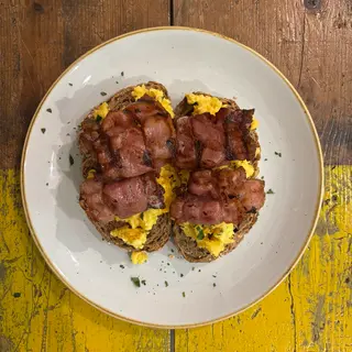 OnToast bacon