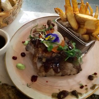 Gordon bleu  CU CARTOFI PRAJITI