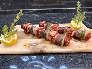 1 Espetada Mista Carne de Vaca e Porco