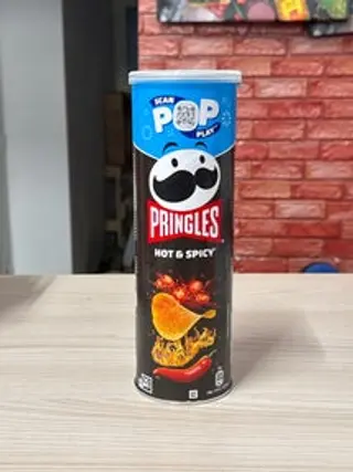 Pringles hot & spicy chips