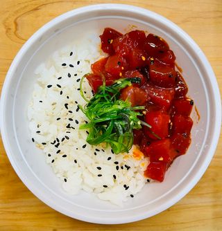 Arroz de Sushi com Kimuchi de Atum