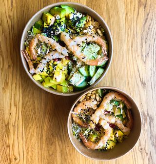 Poke Bowl - grillowane krewetki - mały