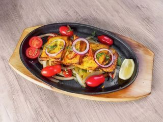 Paneer Tikka Sizzler