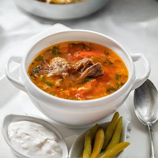 Ciorba de porc cu afumătură