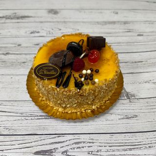 Tarta de turrón pequeña 