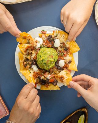 Nachos Ignacio "El Tianguis", 1/2 Ración