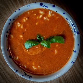 Zupa pomidorowa z makaronem 400ml