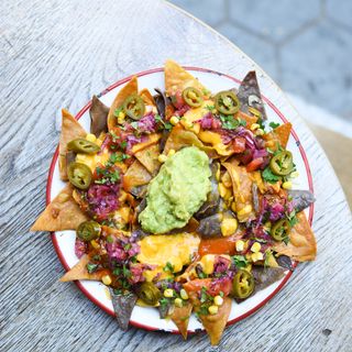 IGNACIOS - Nachos con todo