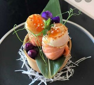 Gunkan Salmão c/Vieiras (2 UN)