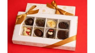 PRALINY BOMBONIERKA 8szt.