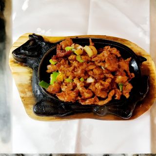 Ternera sobra bandeja quemada