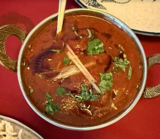 Curry de pollo tikka