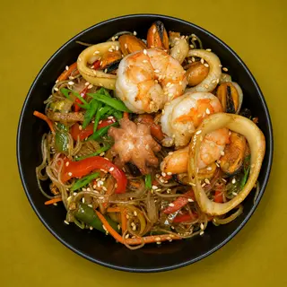 Скляна локшина з морепродуктами