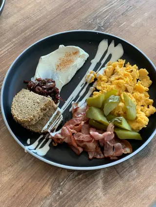 American breakfast