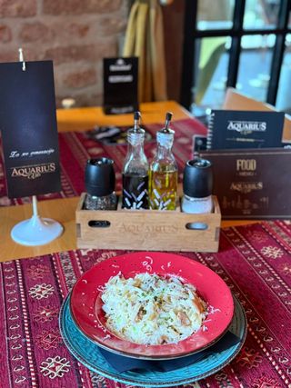 Tjestenina sa toplo dimljenom pastrmkom