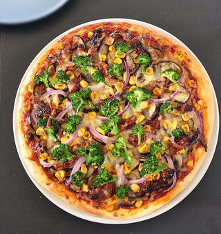 Pizza Chicekn Tikka (28 cm.)