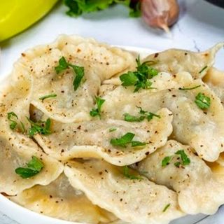 Pierogi ze szpinakiem i serem