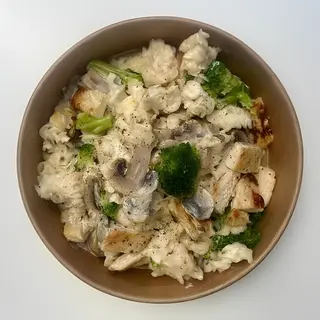 Fit pirinčana pasta sa piletinom