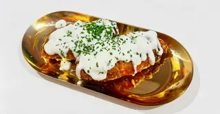 Alitas de pollo con polvo de queso estilo coreano (2 uds.)