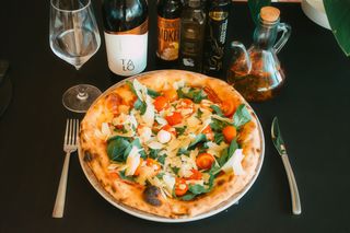 Pizza Blanca Artista (33 Cm.)