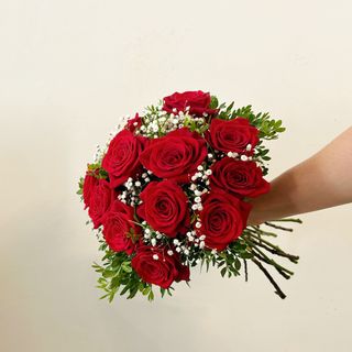 Ramo de 12 Rosas Rojas 