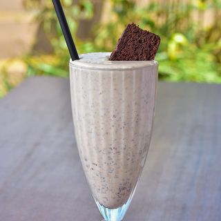 Choc chip mint milkshake