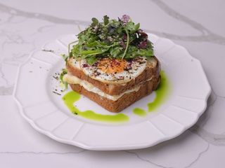 GLOVOКрок Мадам (350g)