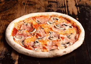 Prosciutto e Funghi