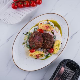 Котлеты говяжьи с пюре