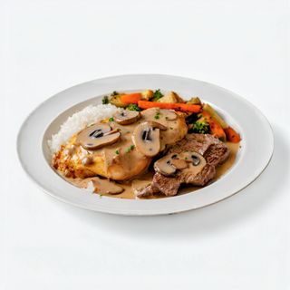 Émincé De Poulet - Servi avec deux Garnitures