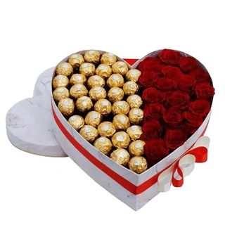 Grande boite fleurs avec chocolat 