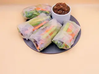 Spring Rolls 2 Szt.