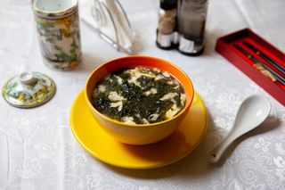 Supă cu alge de mare